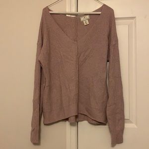 Mauve v-neck sweater